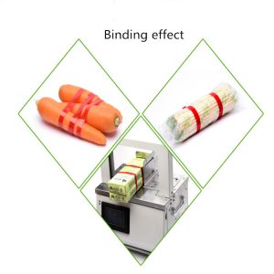 Une pile de dépliants cerclée avec une bande papier sur la cercleuse ECOBAND-S