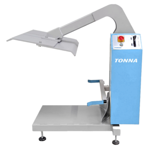 TONNA1100 presse à bacs E1100L pour bacs à déchets de 1100 L, vue latérale